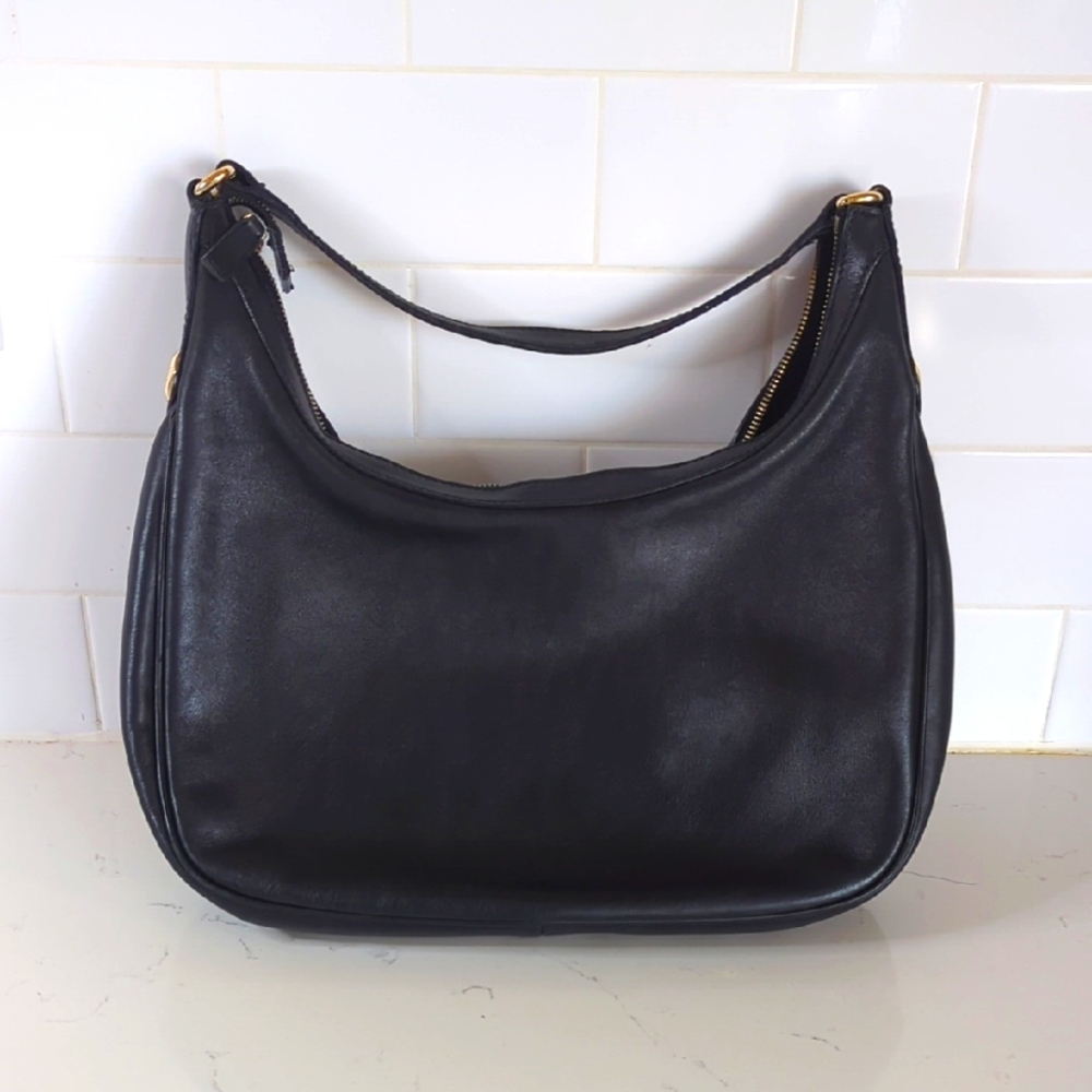 Gucci Leather Shoulder Bag